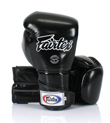 כפפות אגרוף לספרינג בצבע שחור fairtex BGV6
