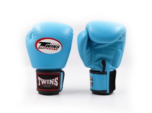 Twins Special BGVL3 כפפות אגרוף טווינס ספיישל תכלת